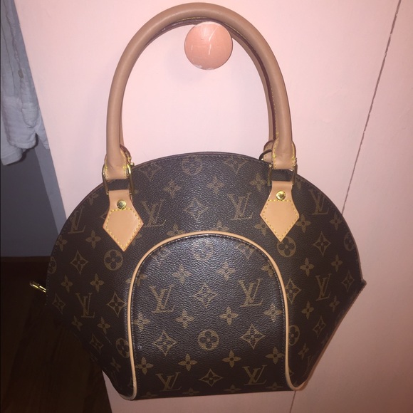 Not real Louis Vuitton