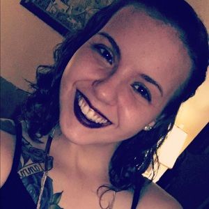 Meet your Posher, Erica