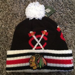 Center Ice Collection - Blackhawks Winter Hat