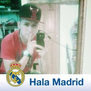 Meet your Posher, Carlito