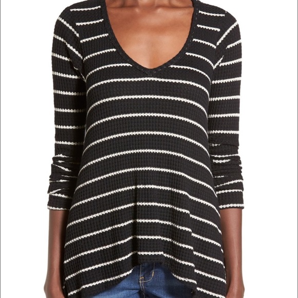Striped V-Neck High/Low Thermal Top