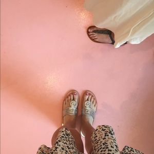 Meet your Posher, Lucy