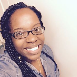 Meet your Posher, Angie