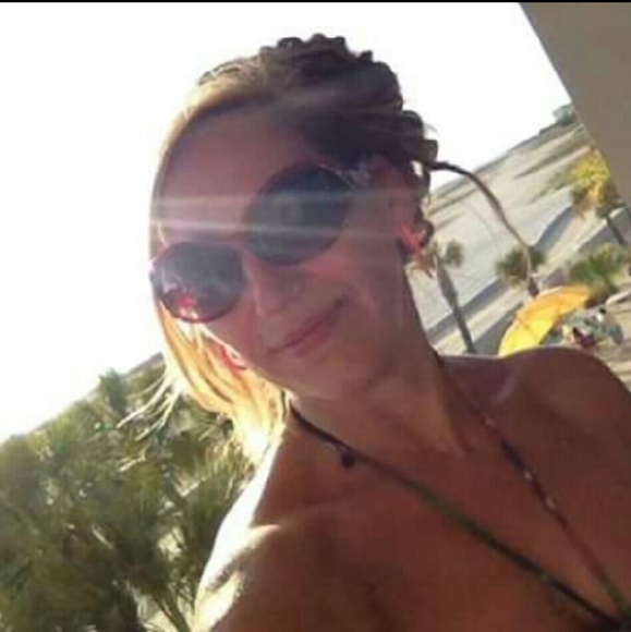 🧜‍♀️✨ hii there! Meet your Posh Ambassador Hiedi! 🙋‍♀️😊 - Picture 9 of 16