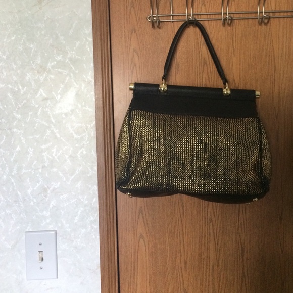 Big dressy handbag - Picture 2 of 4