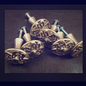 6 Drawer Pulls knobs Brushed nickel filigree look