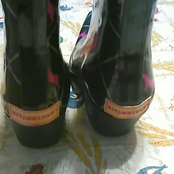 Bits &bridle rain boots. Please read description! - Picture 4 of 4