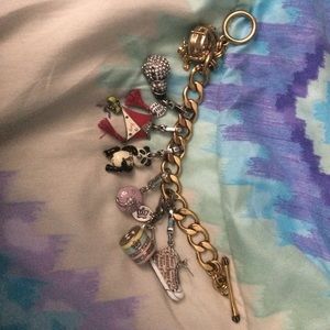 Juicy could tour charm bracelet and six charms