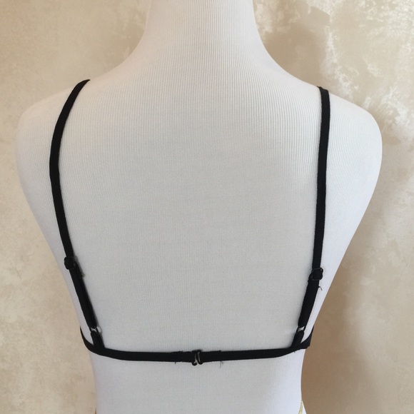 New caged black bralette - Picture 3 of 4