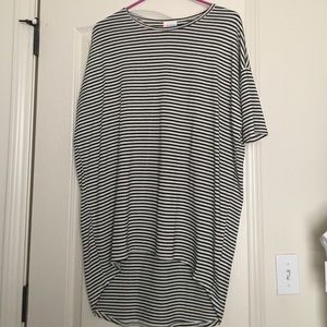 LulaRoe Irma tee