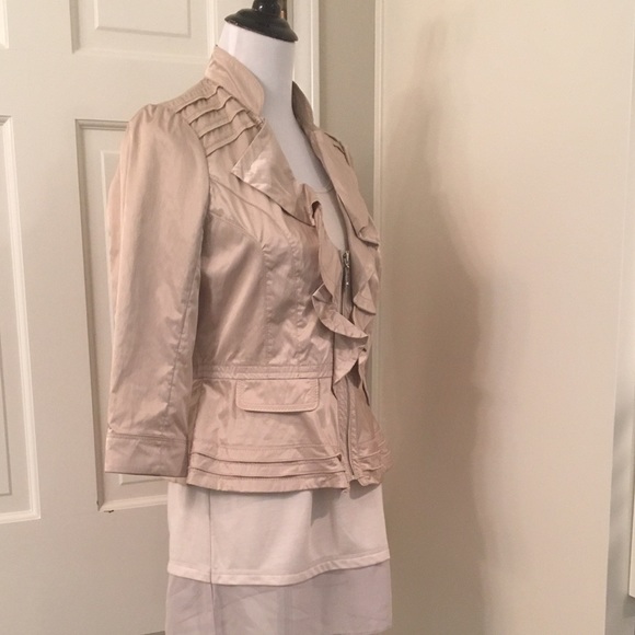 White House Black Market Jacket - Picture 3 of 4