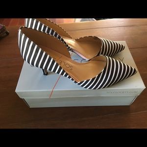 Sole Society "JENN" Heel