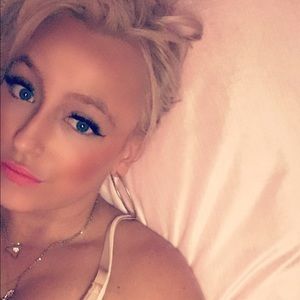 Meet your Posher, Shelby