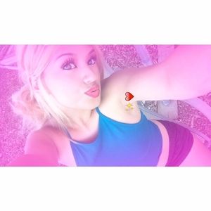 Meet your Posher, Selena