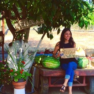 Meet your Posher, Berna