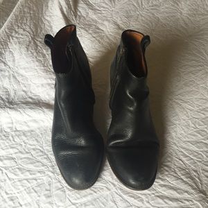 Madewell Billy bootie. Size 8
