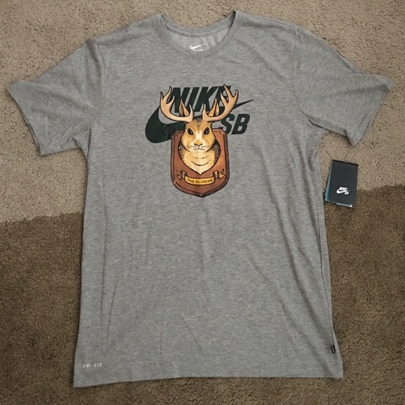 NWT Nike SB men's shirt, large