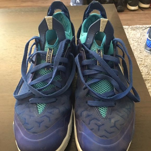 Nike Crusades - Picture 1 of 3