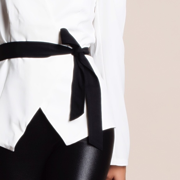 Wrap Cold Shoulder Blazer Top - Picture 4 of 4