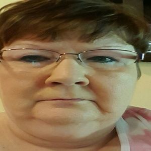 Meet your Posher, Justina k