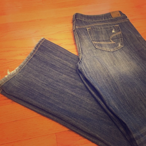 💑 American Eagle Favorite Boyfriend Jeans