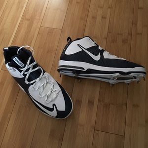Mens boys Metal Baseball Cleats Nike Little league