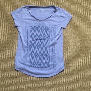 Old Navy blue cotton tee shirt