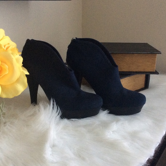 NAVY BLUE BAKER BOOTIES - Picture 1 of 1