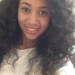 Meet your Posher, Amorissa