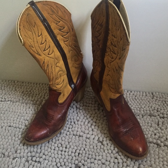 Vintage cowgirl boots 👢😍