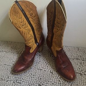 Vintage cowgirl boots 👢😍