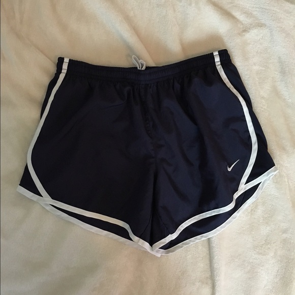 NIKE DRI-FIT SHORTS (NAVY)