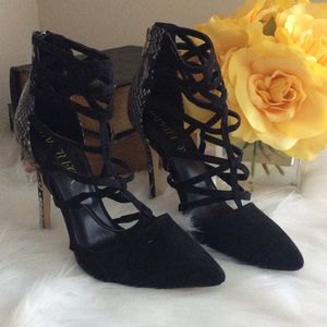 CLEANING CLOSET EVERYTHING IS $15