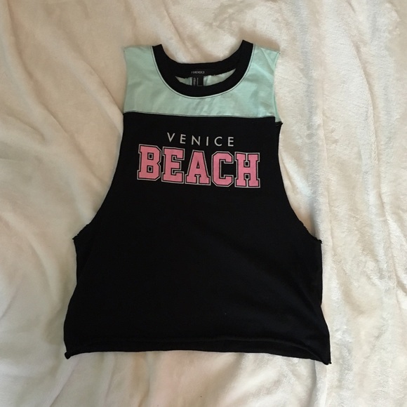 F21 "VENICE BEACH" MUSCLE TANK