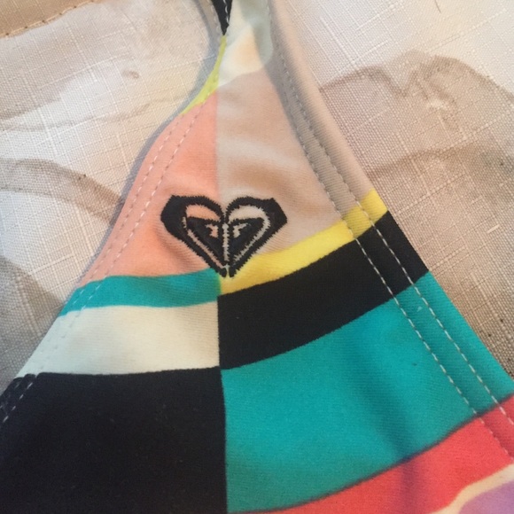 Roxy bikini top - Picture 2 of 3