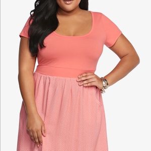 Coral chevron short sleeve dress 2 Torrid