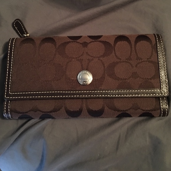 Coach wallet