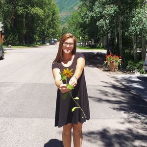 Meet your Posher, Taylor