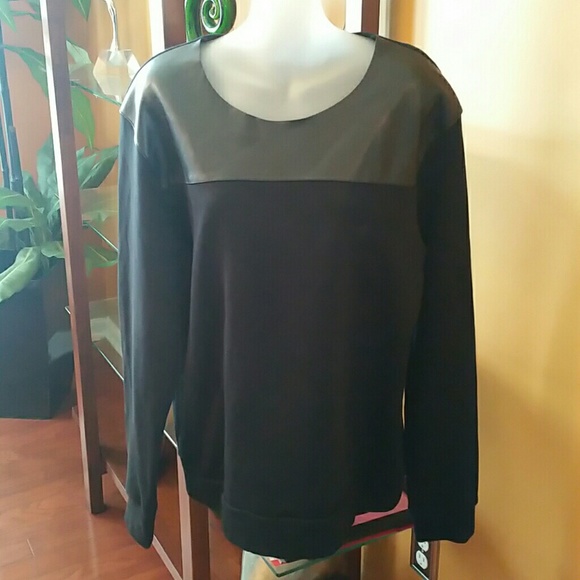 Black Men's stylish sweatshirt