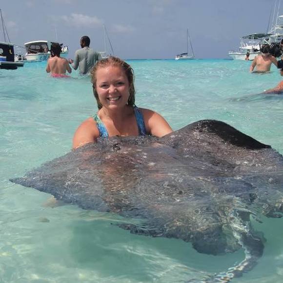 Meet your Posher, Abby