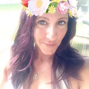 Meet your Posher, Briana