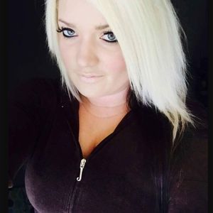 Meet your Posher, Arnela