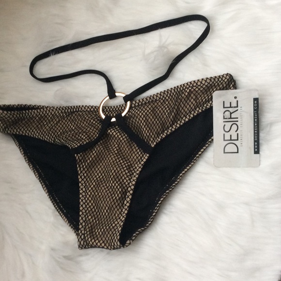 DESIRE Swimsuit - Picture 1 of 1