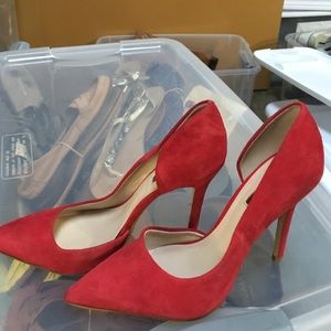 Guess heels red suede pointed toe