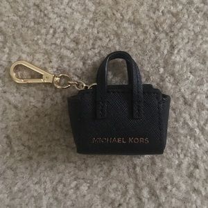 Michael Kors mini Selma keychain