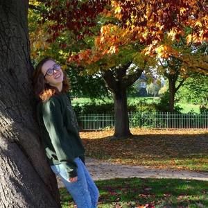 Meet your Posher, Brooke