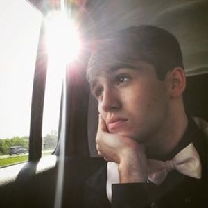 Meet your Posher, Justin