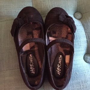 Toddler girl suede dress shoes