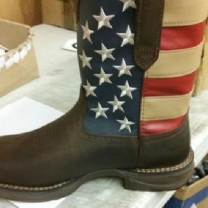 Meet your Posher, Dorothy