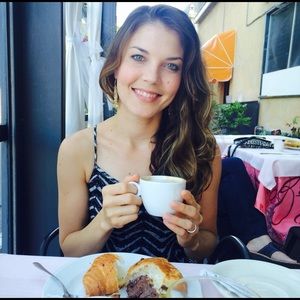 Meet your Posher, Alison